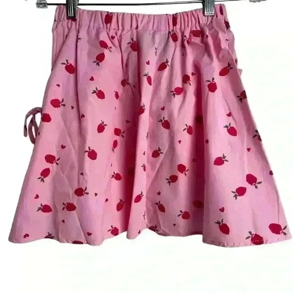 ASOS Design Women's Petites Size 4 Pink Floral Mini Skirt in strawberry - Picture 2 of 11